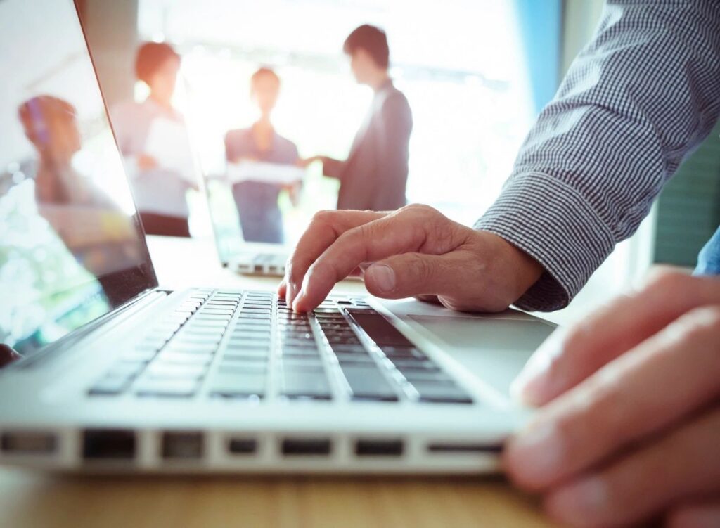 ElevateEdAz helps companies find new pipeline of workers by connecting them with AZ high schoolers